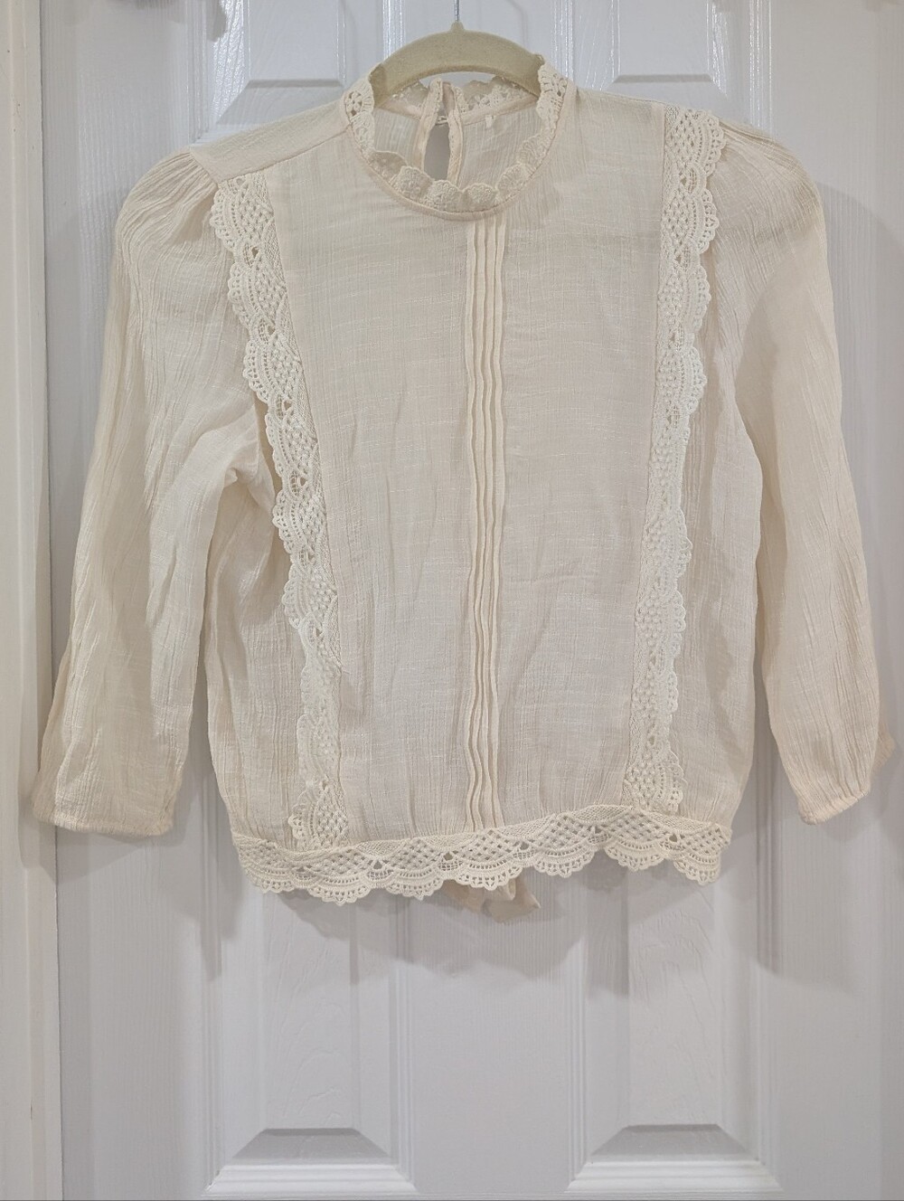 Vintage 2010s Mine Japanese Mori Girl Pintuck Lace Blouse